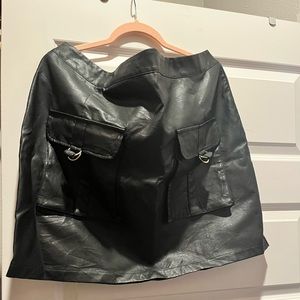 Faux leather mini skirt